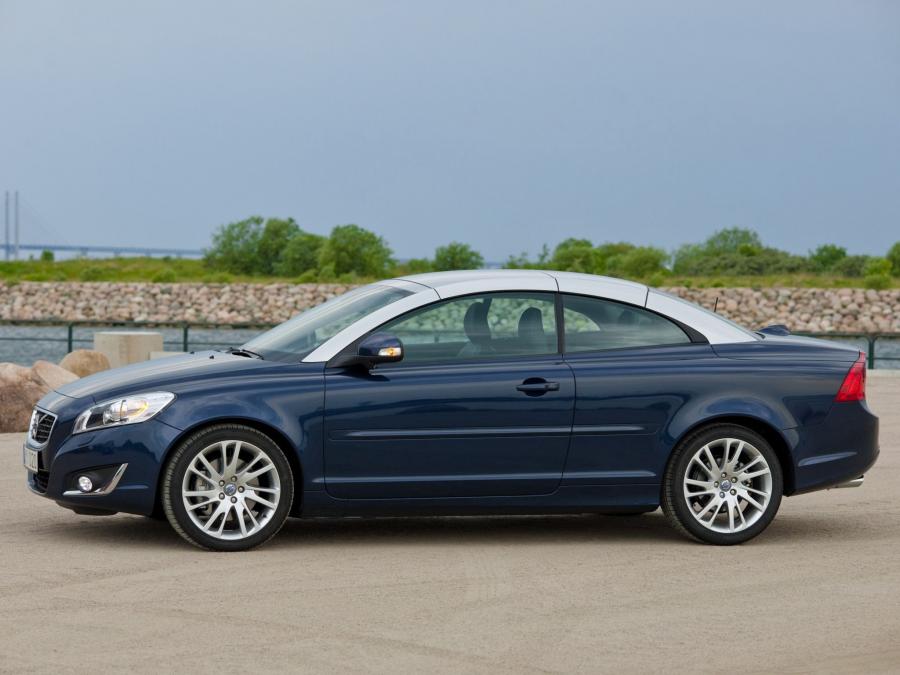  Volvo C70 D3 2010 года  (фото 5 из 10)